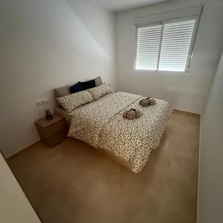 With The Pool * 蒙科法尔